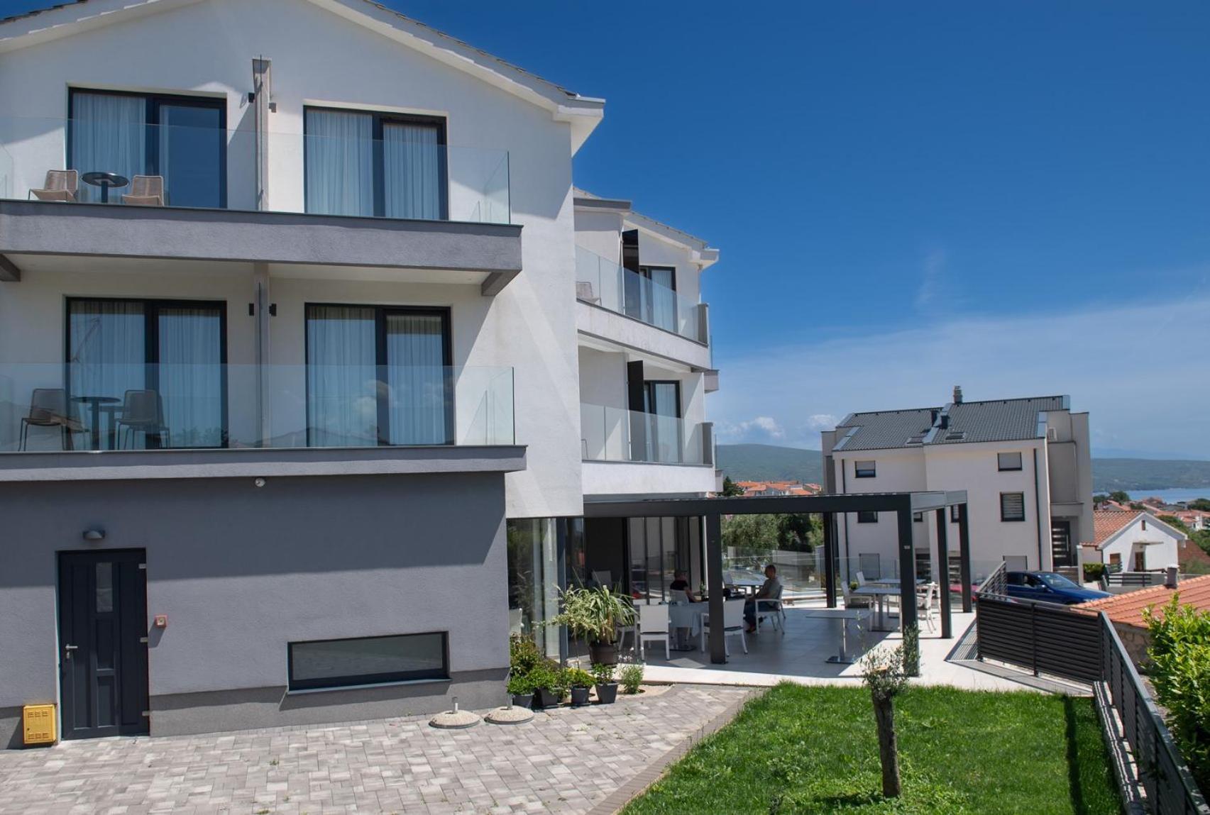 Bed and Breakfast Pansion Leggero Крк Екстер'єр фото