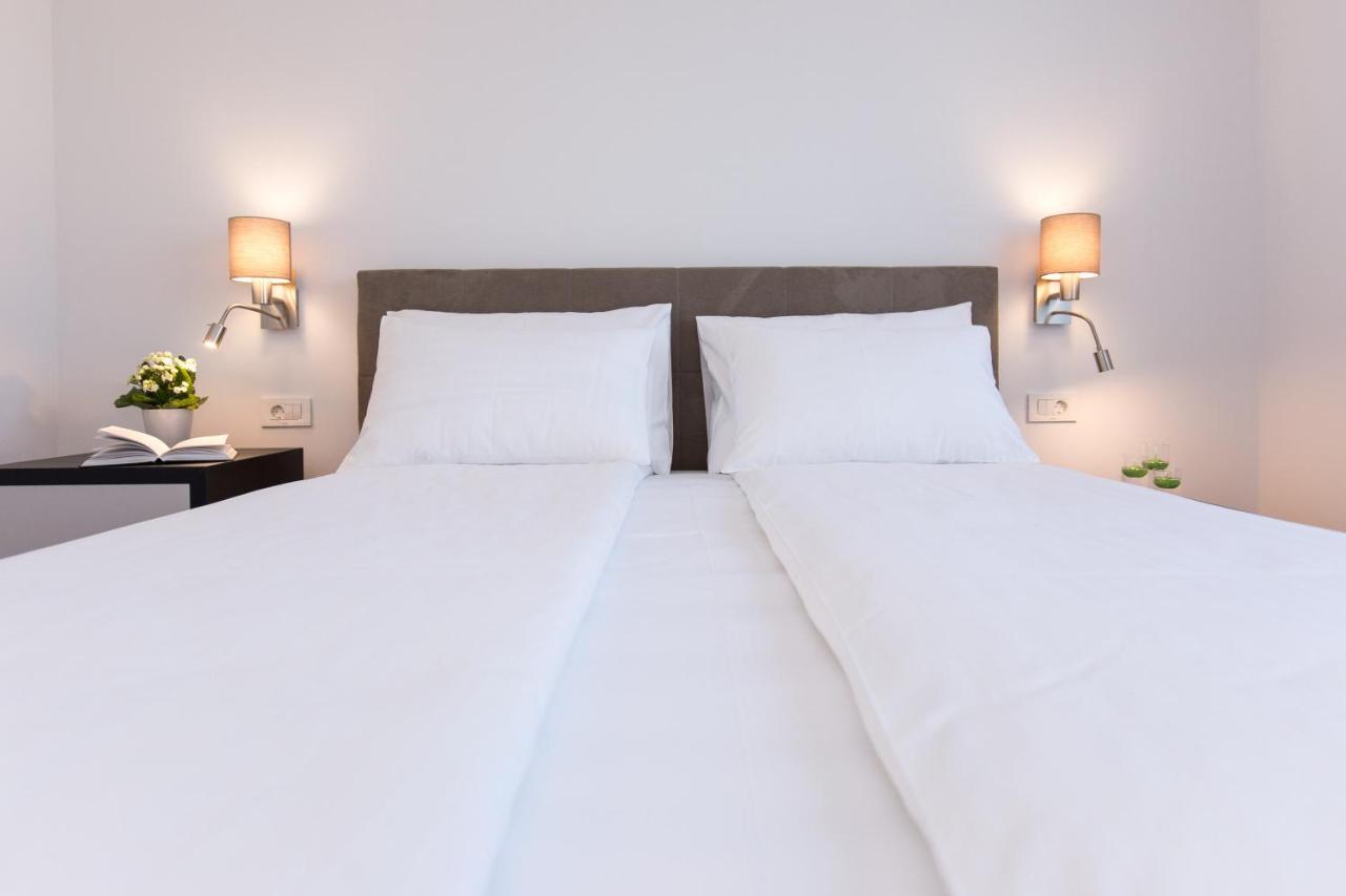Bed and Breakfast Pansion Leggero Крк Екстер'єр фото